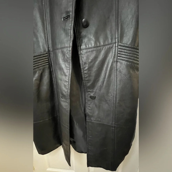 Izzi Vintage Leather Trench Coat - Picture 6 of 16